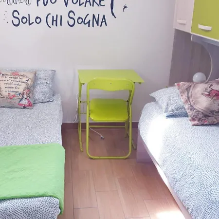 A Casa Di Alice 住宿加早餐酒店 普尔萨诺