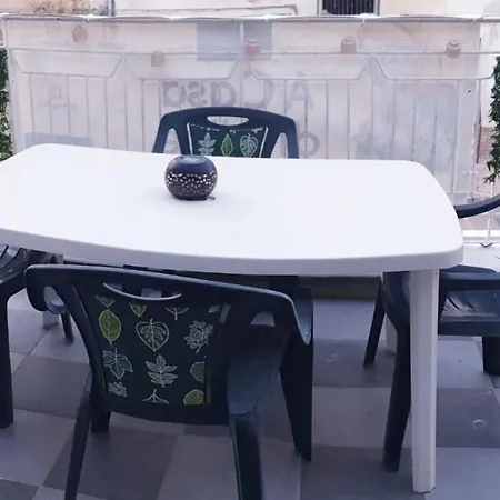 A Casa Di Alice Bed and Breakfast 3*